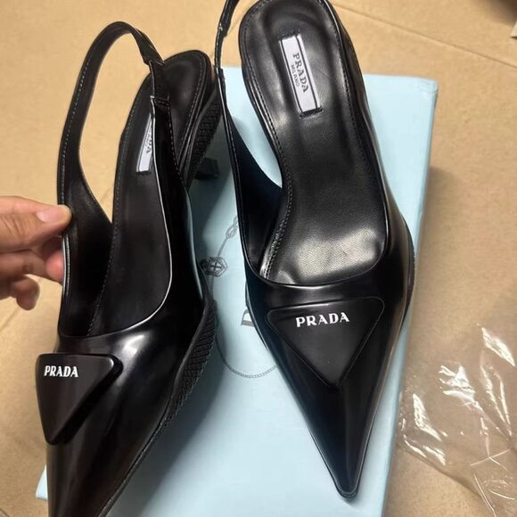 💗 Prada Slingback Kitten Heels - Picture 3 of 4